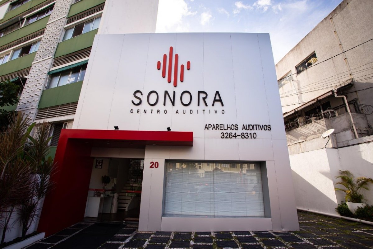 Sonora Centro Auditivo oferece reabilitação auditiva com atendimento especializado