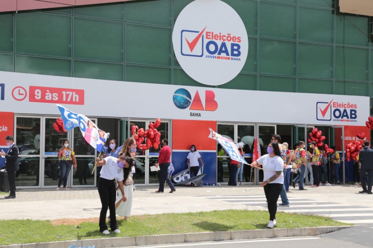 Chapa de Dinailton Oliveira pede impugnação das candidaturas de Daniela Borges e Ana Patricia 