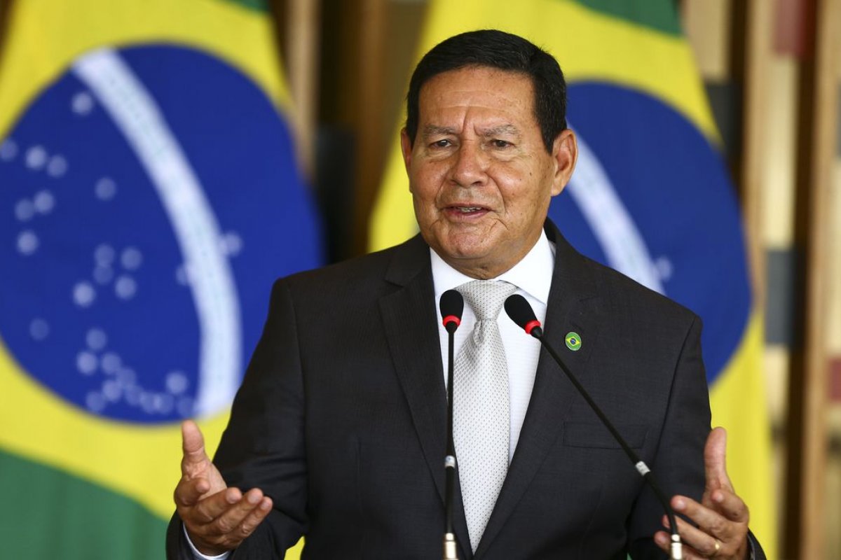 Mourão defende fortalecimento de Ibama e ICMBio para fiscalização ambiental