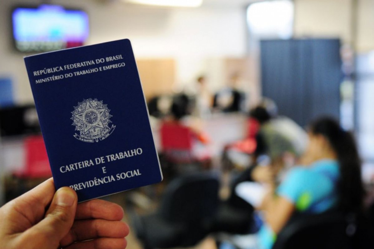 SineBahia divulga vagas de emprego em Salvador, RMS e interior para esta sexta (26)