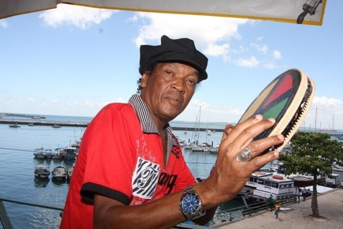 Morre o compositor baiano Paulinho Camafeu! 