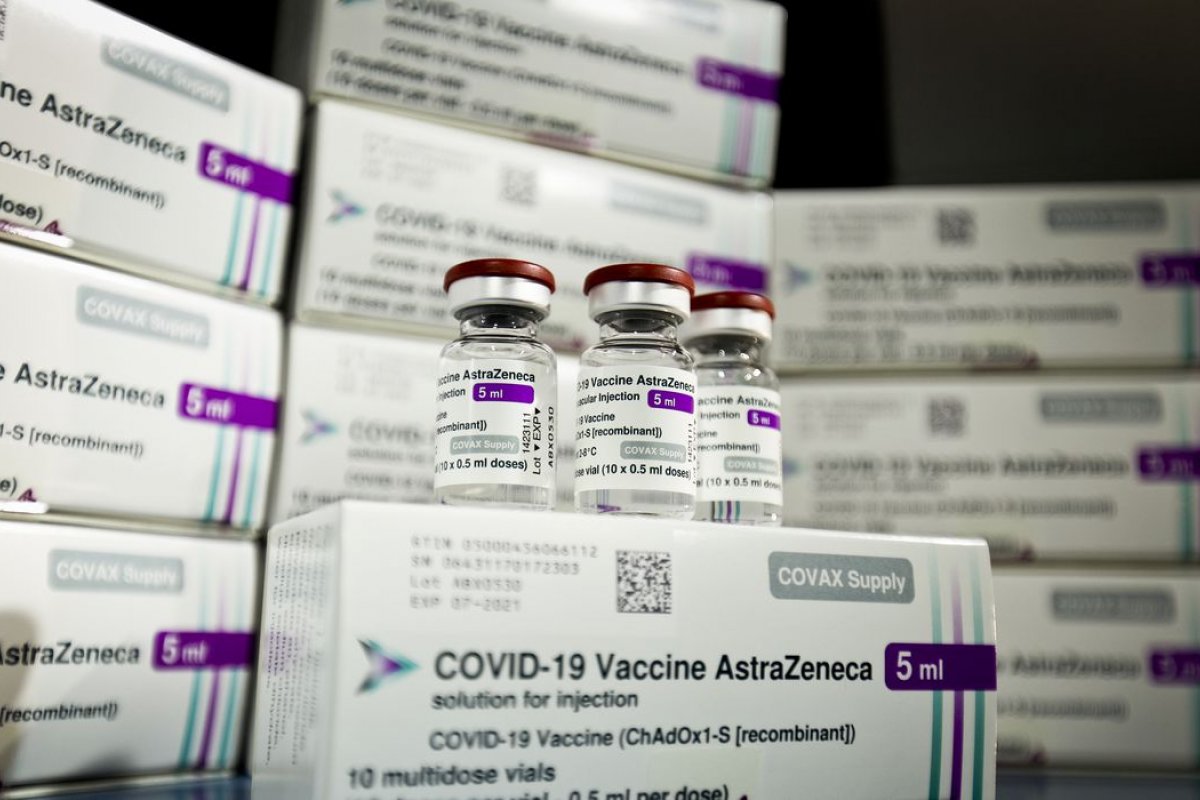 Fiocruz entrega 2,8 milhões de doses da vacina contra Covid-19 ao PNI