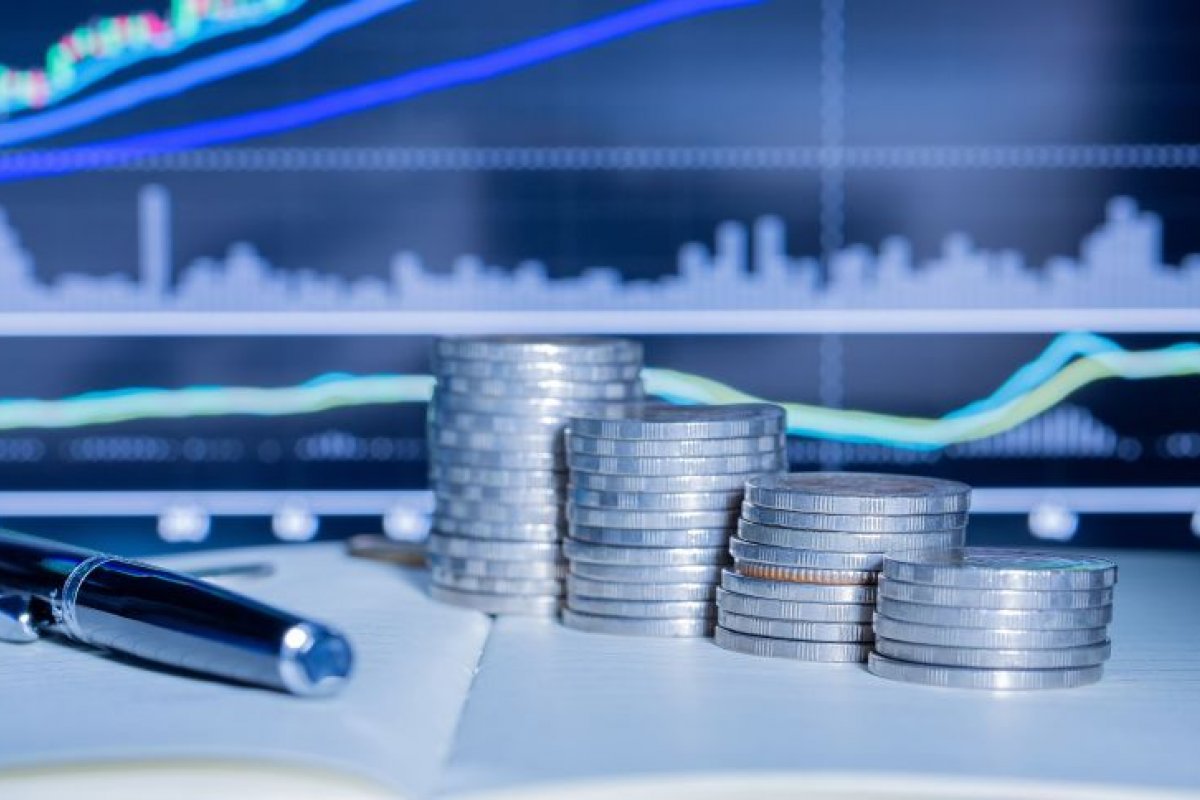 Especialistas apontam risco de recessão técnica em resultado do PIB do 3º trimestre deste ano