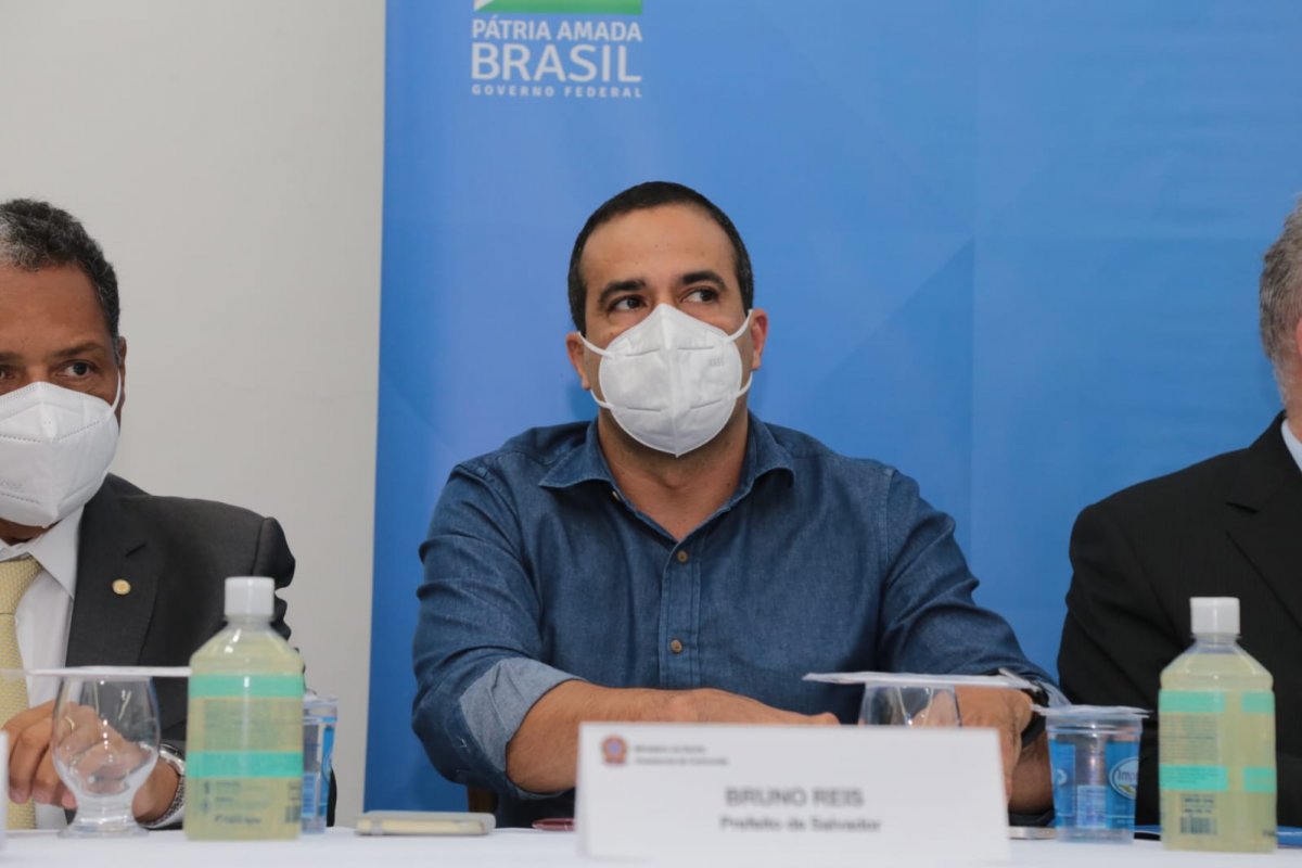 Com Réveillon cancelado, Bruno diz que não dá para conter pessoas em casa na Virada