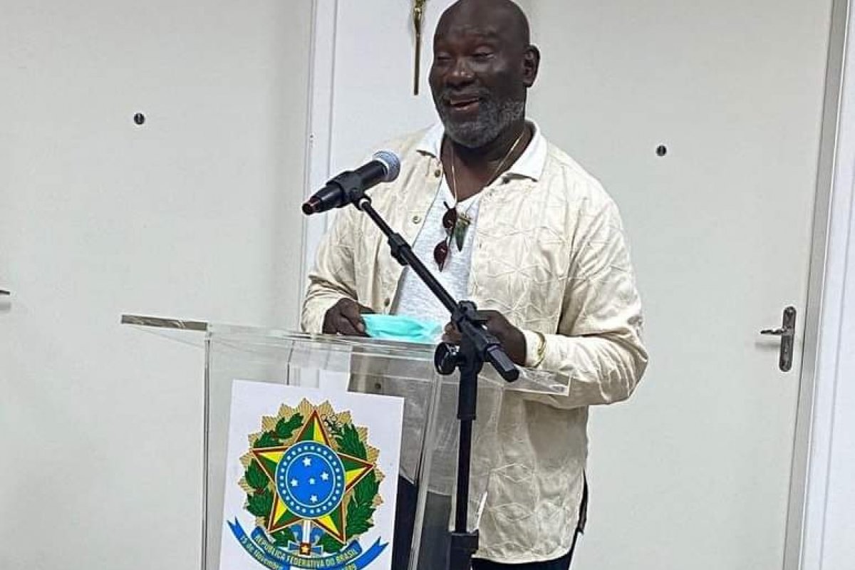 Lazzo Matumbi recebe a Comenda Ministro Coqueijo Costa, da Ordem do Mérito Judiciário do Trabalho da Bahia! 