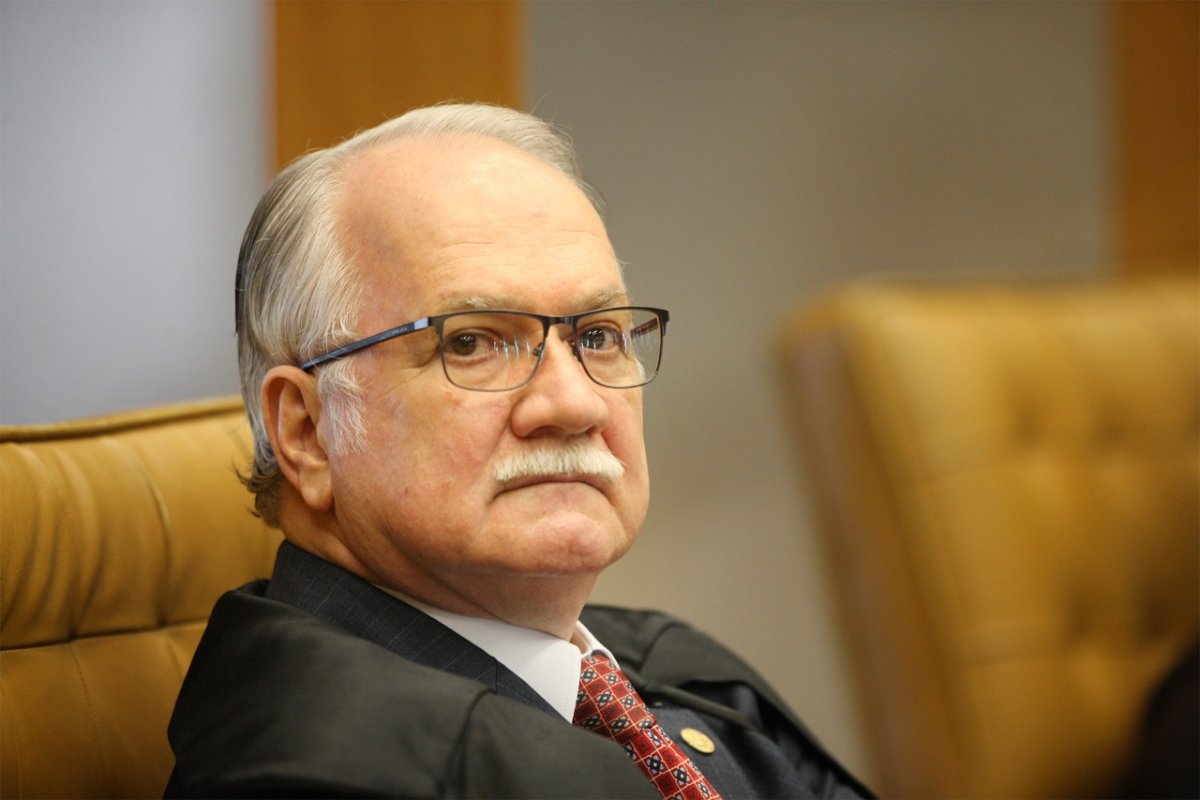 Fachin vota para manter suspensão de lei de Rondônia que proibia uso de 'linguagem neutra'