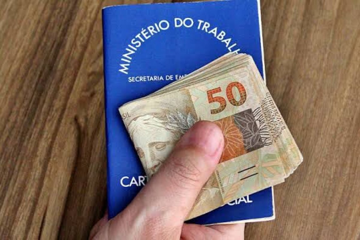 Podcast: uso consciente do 13º salário