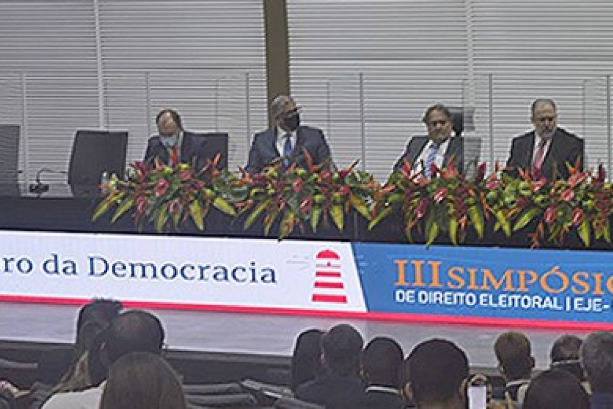 “Justiça Eleitoral da Bahia tem contribuído ao longo dos anos para a lisura dos pleitos”, diz Augusto Aras 