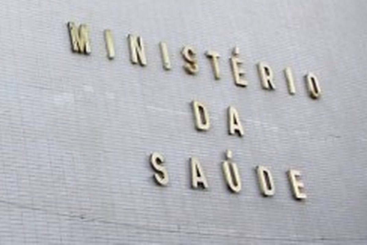 Ministério da Saúde lança edital para contratar 21,5 mil médicos