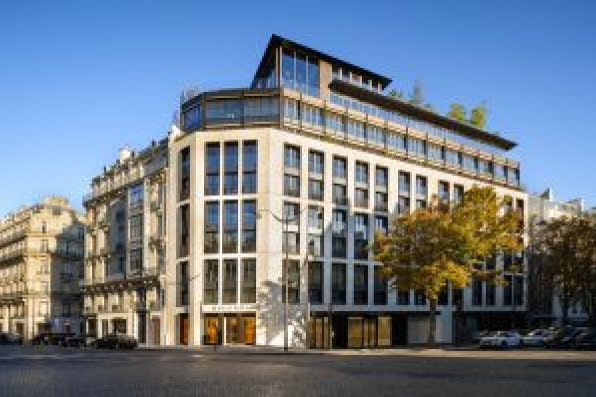 Com um jantar para 60 convidados, Hotel Bvlgari Paris - O novo destino do glamour contemporâneo na Cidade Luz - abre as portas! 