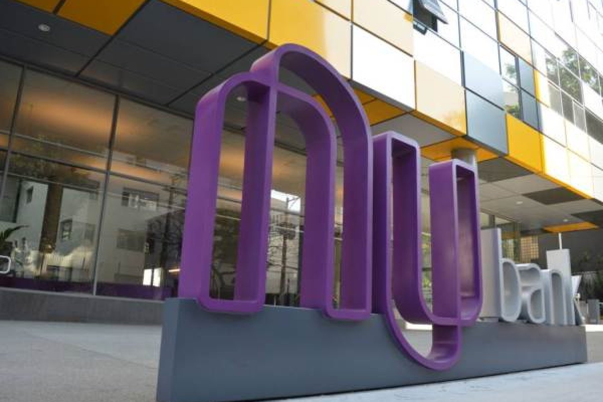 Ações do Nubank chegam a subir 36% em estreia na Bolsa de Valores