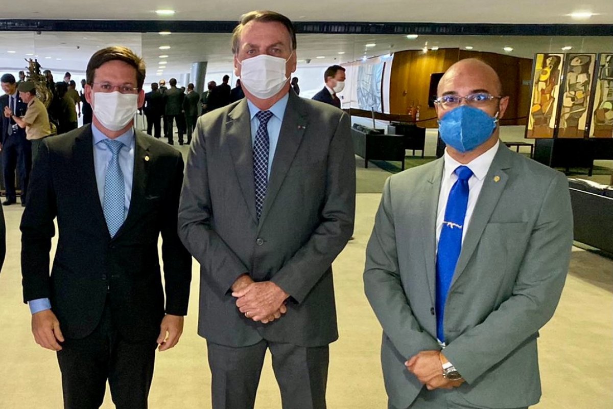 “Só leva pedradas árvores que dão frutos”, diz Capitão Alden em defesa a Roma