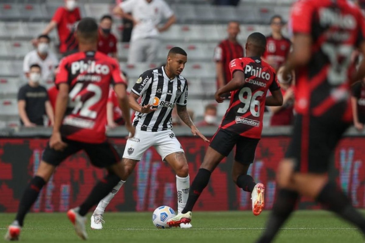 Copa do Brasil: Finalistas, Atlético-MG e Athletico-PR se enfrentam neste domingo (12)