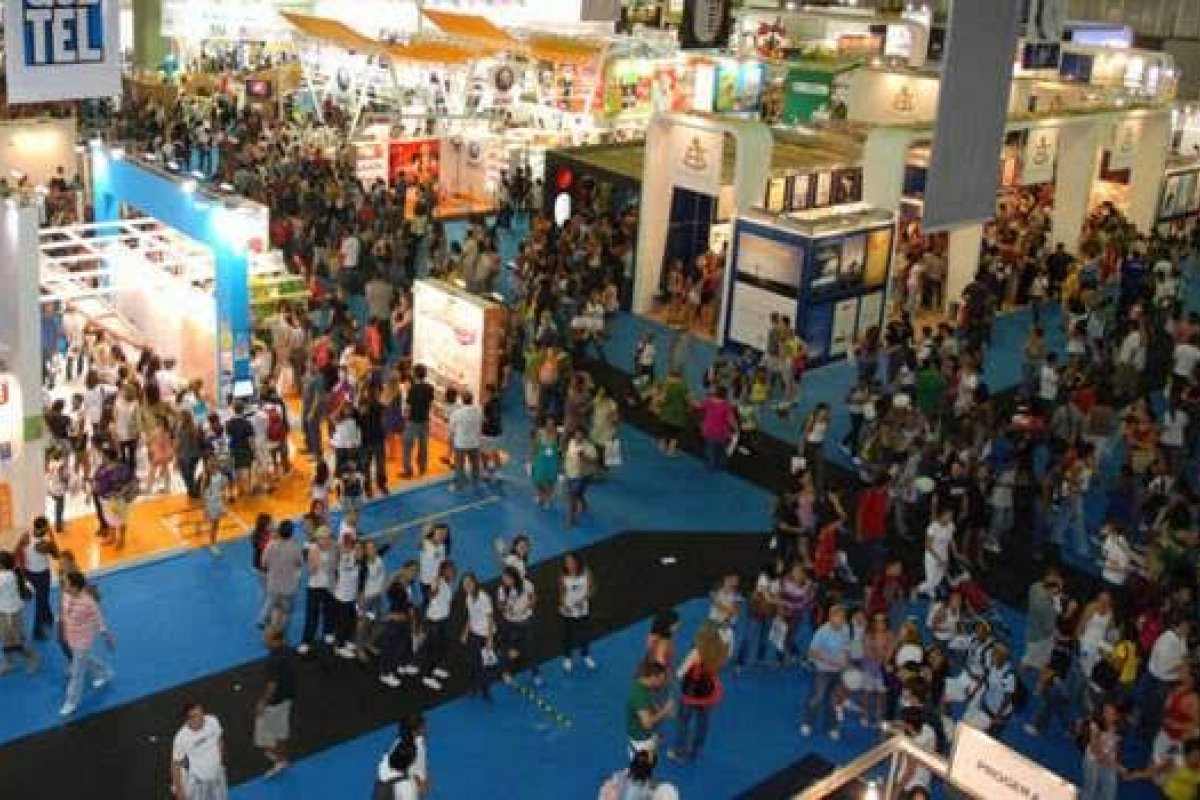 XX Bienal do Livro Rio impacta 1 milhão de pessoas e editoras batem recordes de vendas