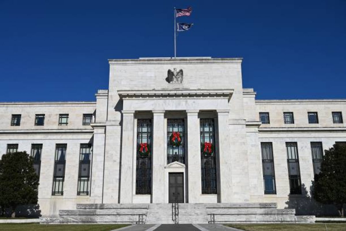 Bancos centrais no mundo divergem sobre relação entre inflação e Ômicron