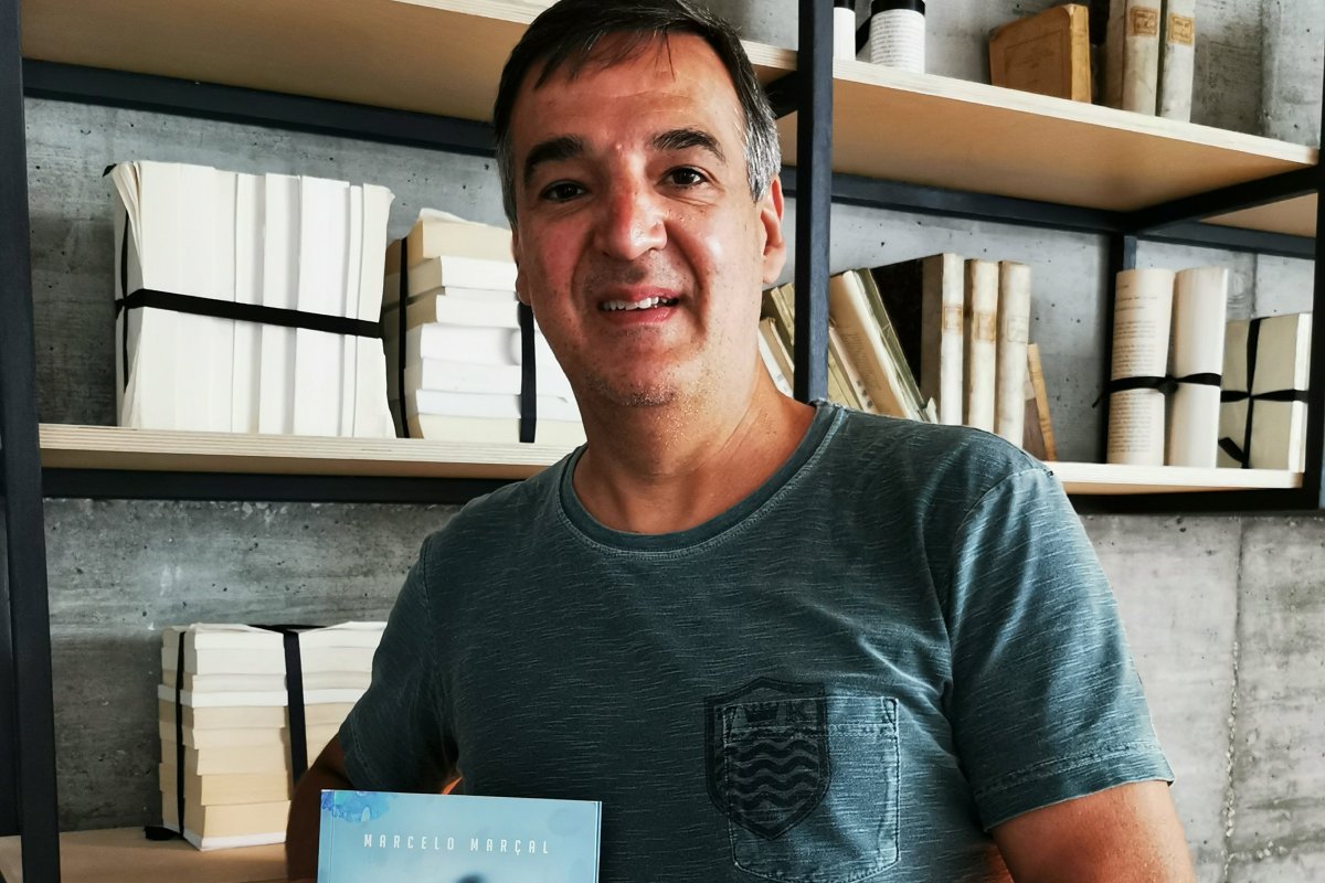 Médico escreve distopia com viés realista e final feliz para toda humanidade