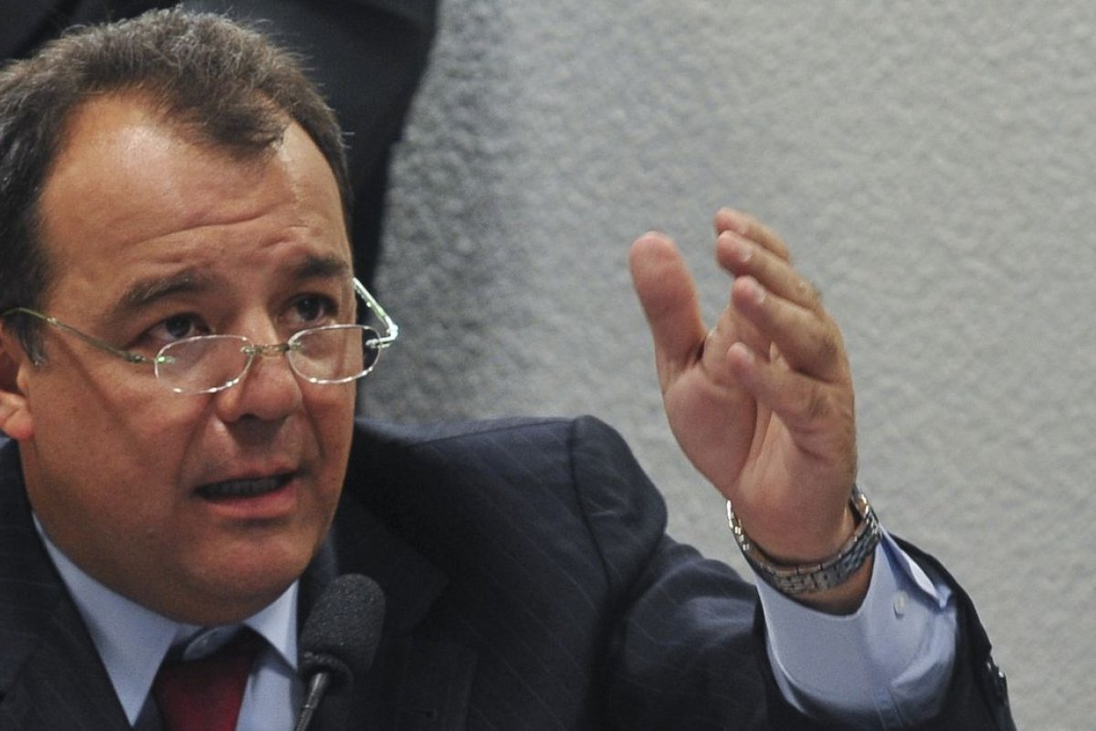 Justiça concede prisão domiciliar a Sérgio Cabral