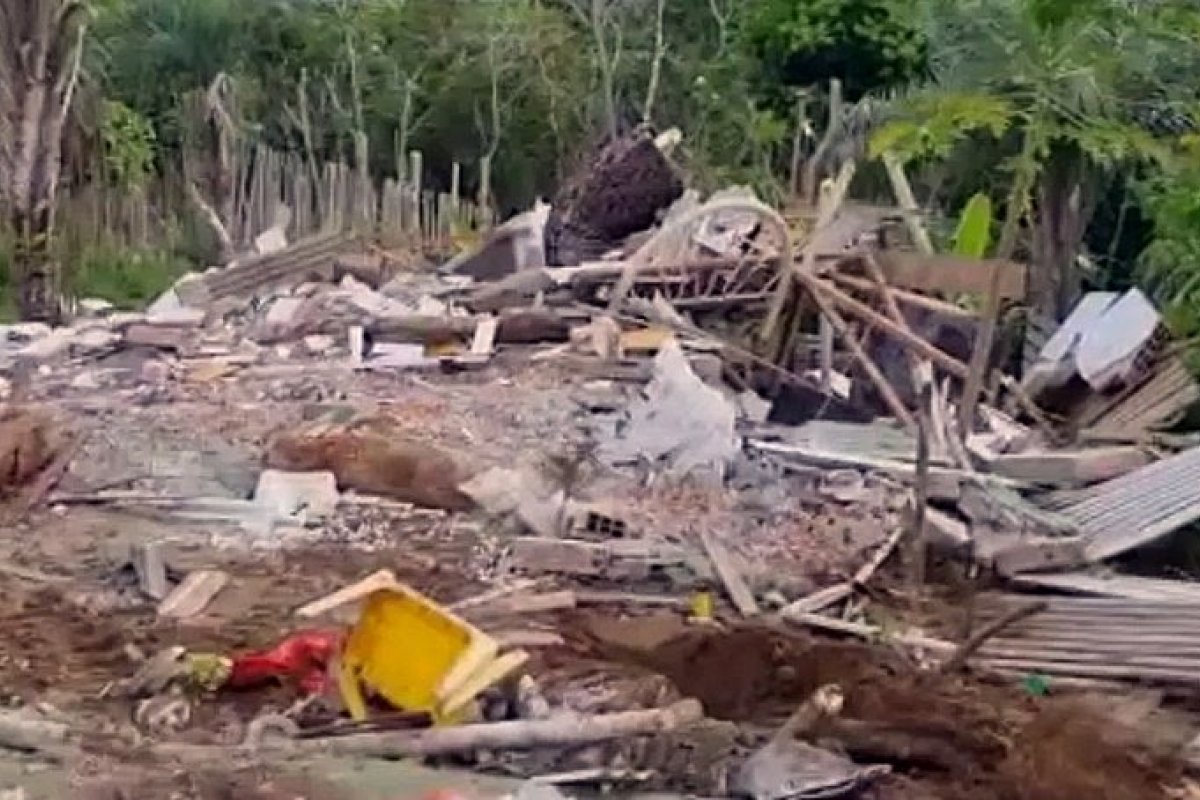 Cinco PMs são denunciados por envolvimento em invasão de casas em Catu de Abrantes