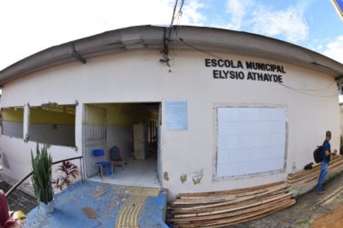  Bruno Reis autoriza reconstrução de nove escolas municipais
