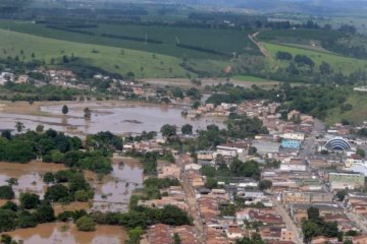 Sesab intensifica ações de vigilância em saúde com força-tarefa na região afetada pelas chuvas