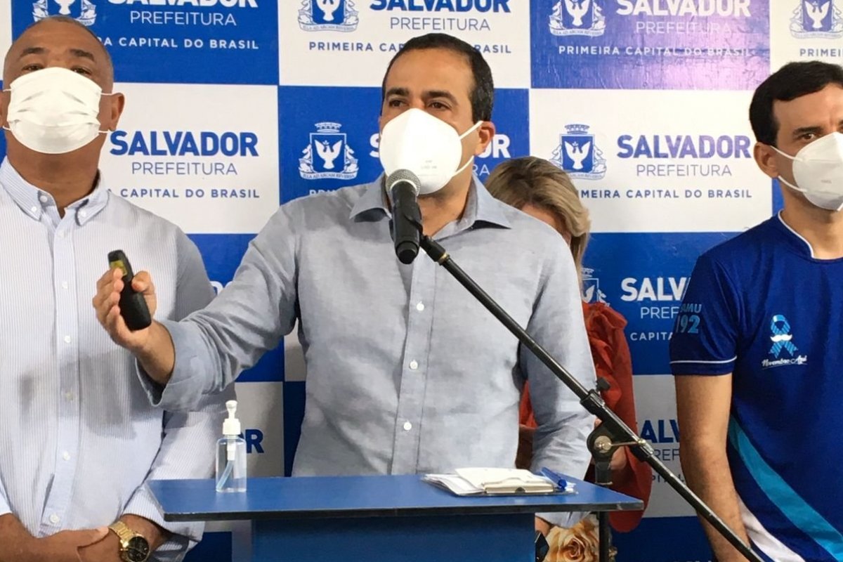 ‘Passagem de ônibus deve ser ajustada em maio de 2022’, diz Bruno Reis 