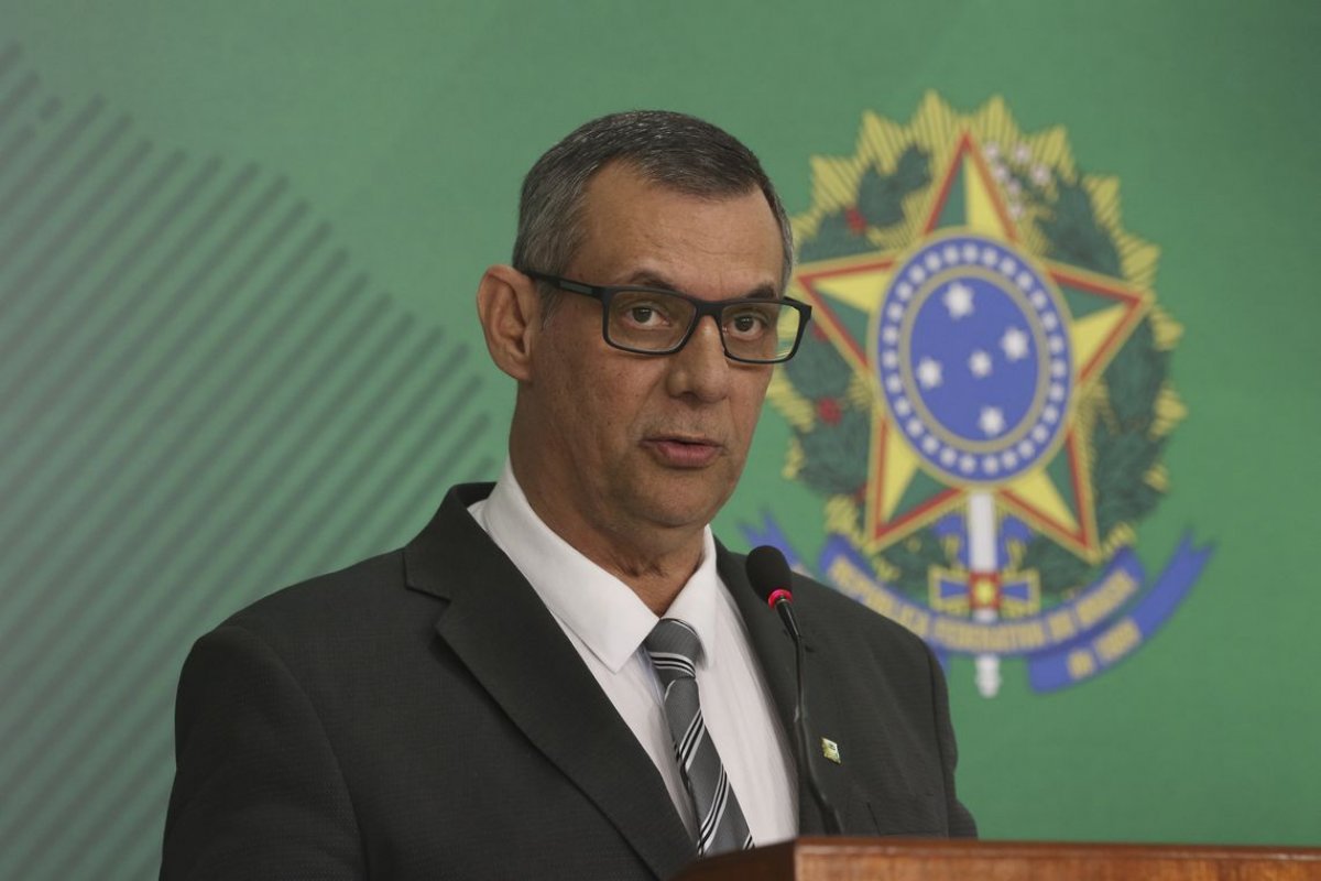 Ministério da Economia cogita reforma na administração dos cargos públicos