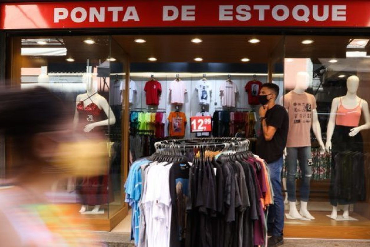 Projeção para crescimento econômico do Brasil é reduzido pela 10ª vez no ano