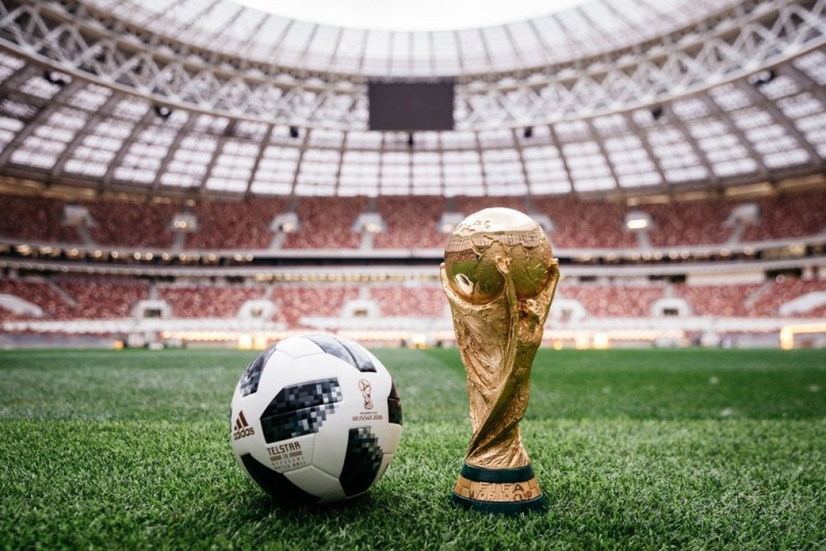 Fifa arrecadaria R$ 25 bilhões extras com Copa do Mundo bienal