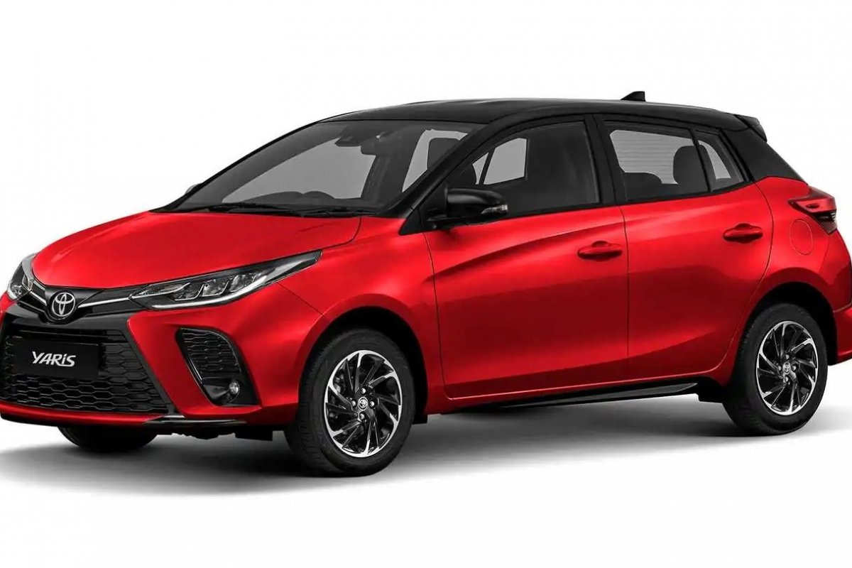 Novo Yaris 2023 já chega em janeiro, confirma Toyota 