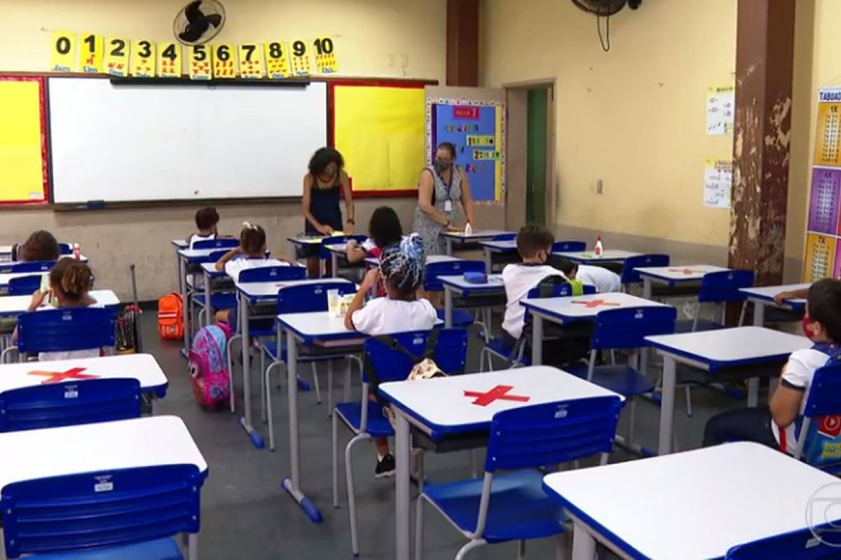 Com baixo investimento, Brasil destina apenas R$ 6 bilhões para educação