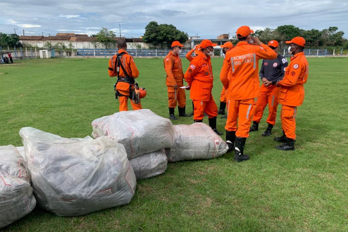 Conselho Nacional de Bombeiros participa de força-tarefa no apoio às vítimas das fortes chuvas na Bahia
