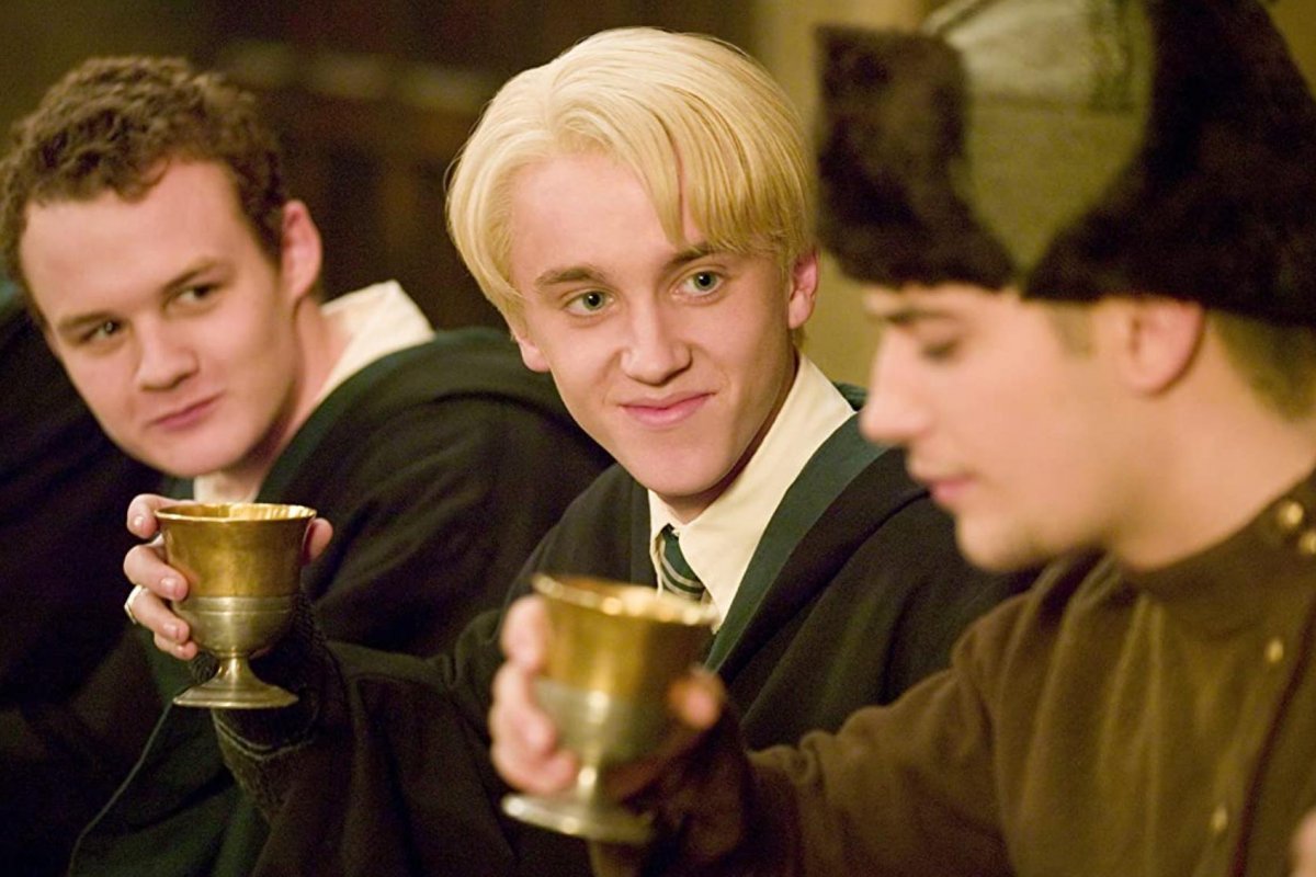  Ator de Harry Potter proíbe mãe de pesquisá-lo no Google