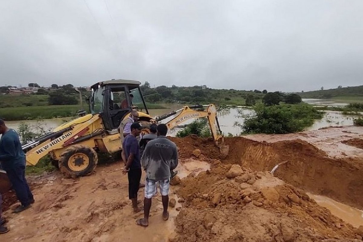 Prefeitura de Vitória da Conquista alerta para risco de rompimento de novas barragens