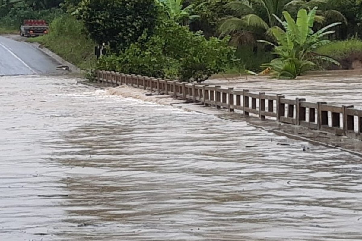 Chuvas: Seinfra monitora 31 trechos de rodovias baianas