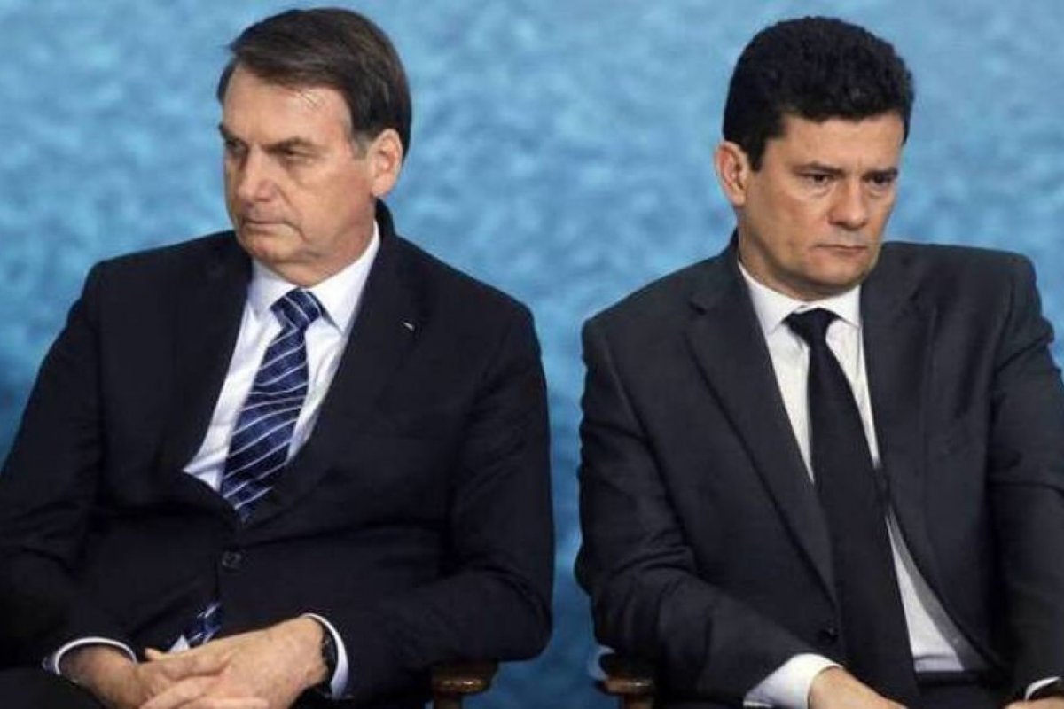 PGR emite parecer para anexo de entrevista de Bolsonaro em inquérito sobre supostas interferências na PF