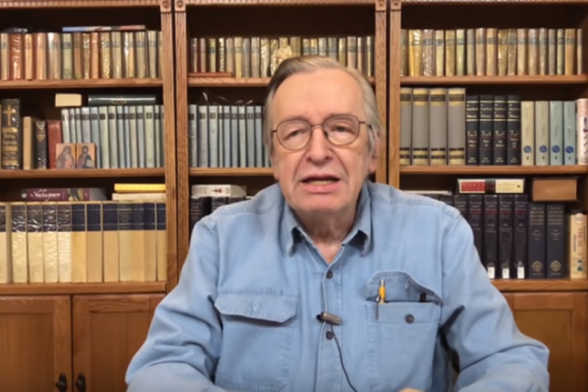 Olavo de Carvalho afirma que votará em Bolsonaro por "falta de alternativa"