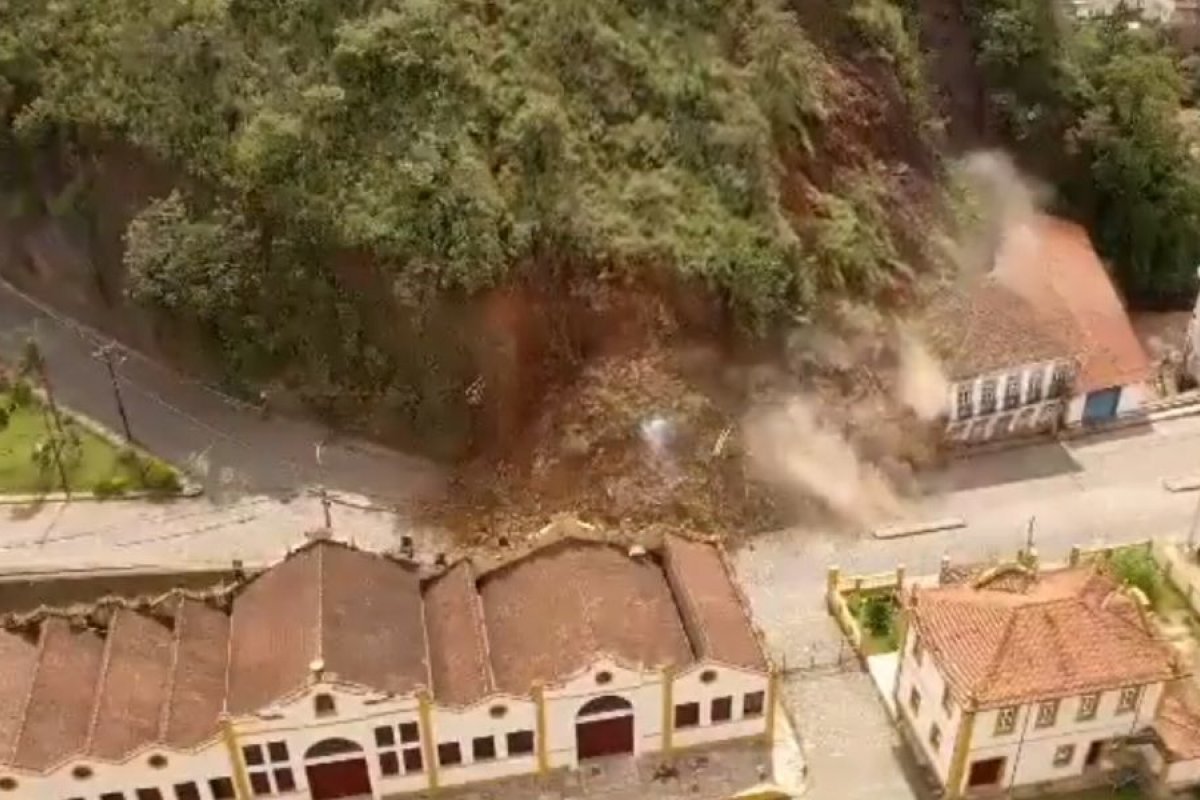 [Unesco lamenta por casarões destruídos em Ouro Preto: 'Uma perda para a humanidade']