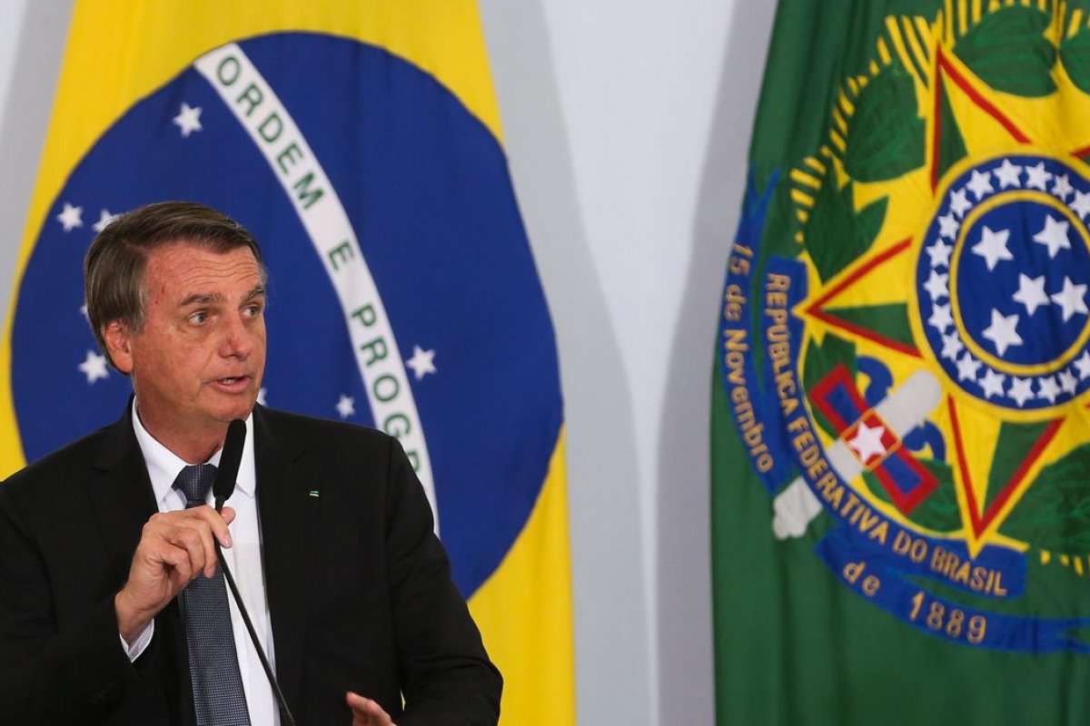 [Bolsonaro diz foco em 2022 será no emprego e combate à inflação]