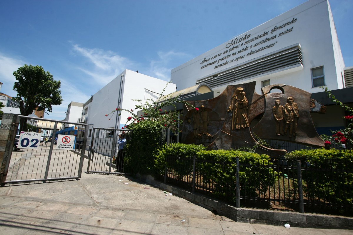 Ministério da Saúde doa R 18 milhões para hospital criado por Irmã Dulce Política Farol da Ministério da Saúde doa R 18 milhões para hospital criado por Irmã Dulce Política Farol da