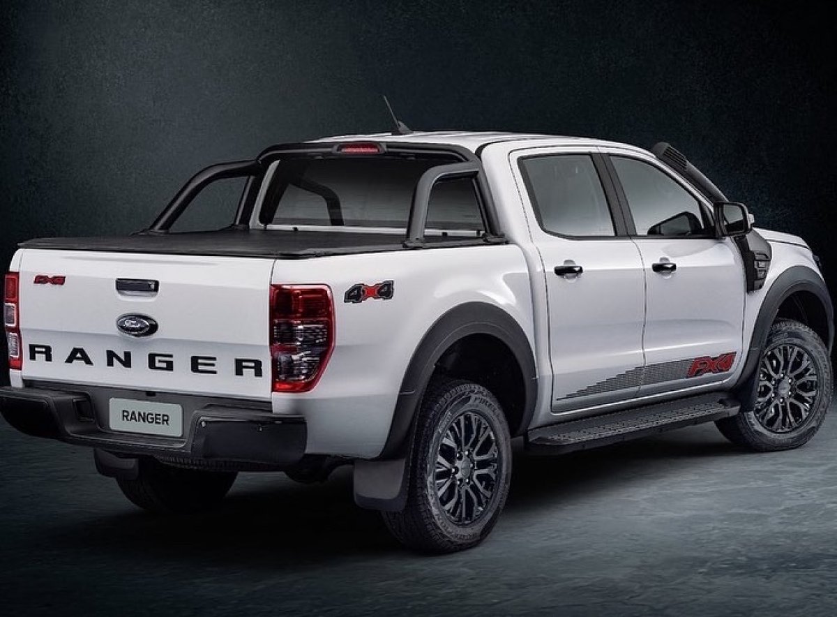 [Ford lança Ranger FX4 2022 com apelo aventureiro e visual exclusivo ]
