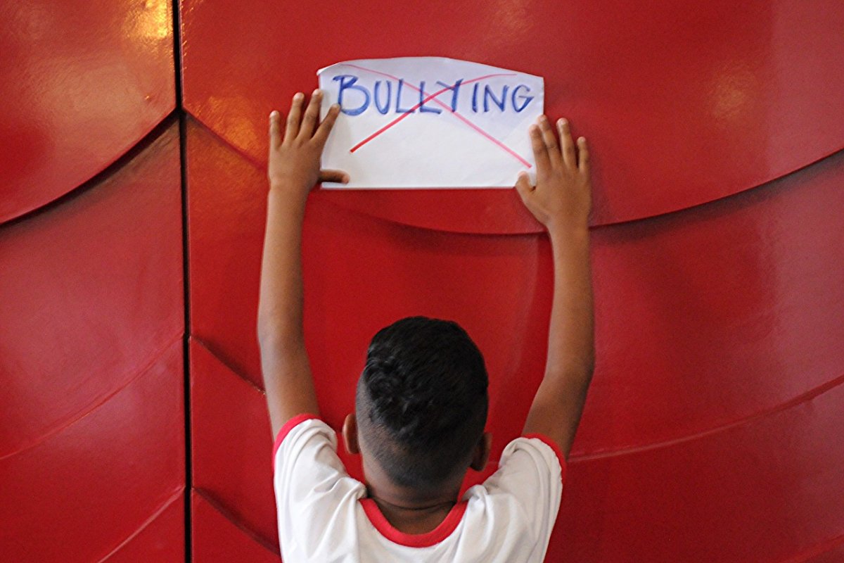 [Combate ao bullying e a violência na escola]