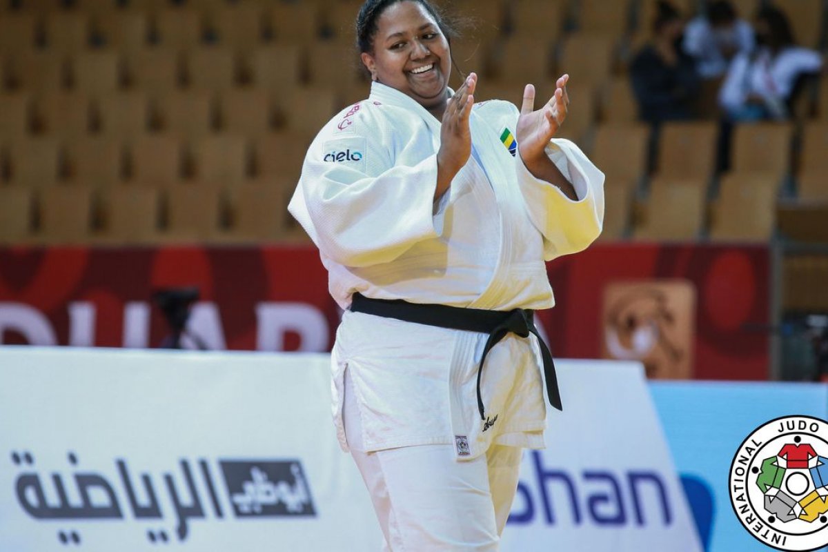 [Maturidade precoce da judoca brasileira Beatriz Souza pode ser trunfo nas olimpíadas ]