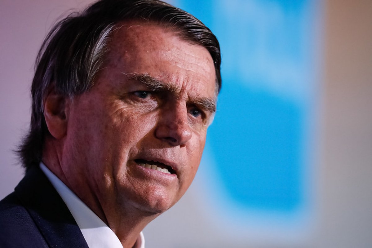 [Após STF negar pedido, Bolsonaro recorre à PGR para investigar Moraes]