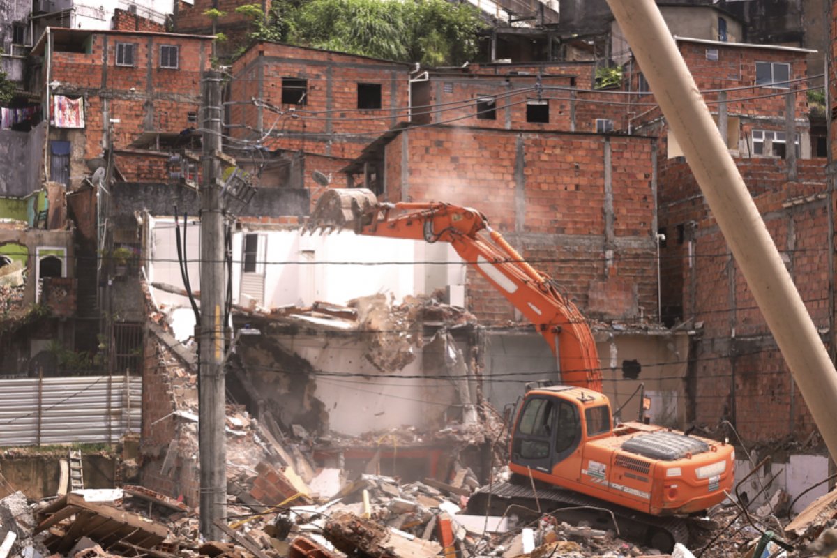 [Prefeitura pode responder processo administrativo criminal por demolições no Tororó ]