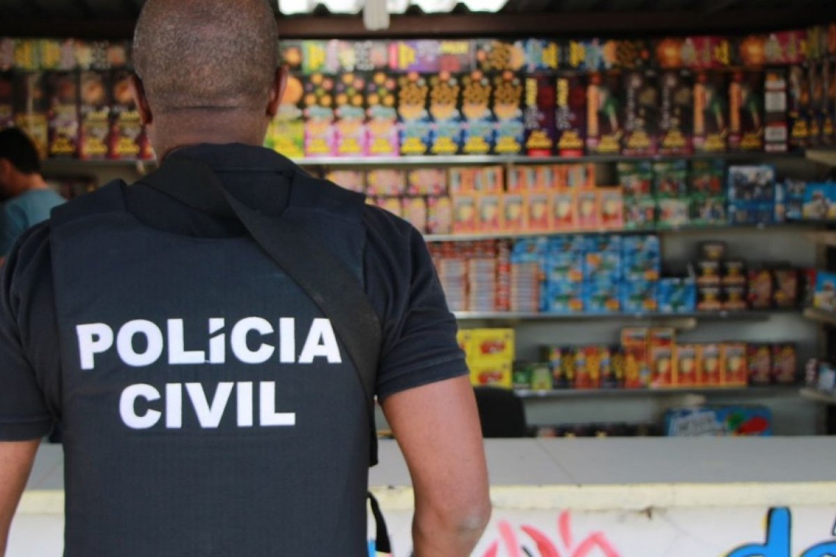 [Polícia Civil fiscaliza comércio de fogos no Recôncavo da Bahia]