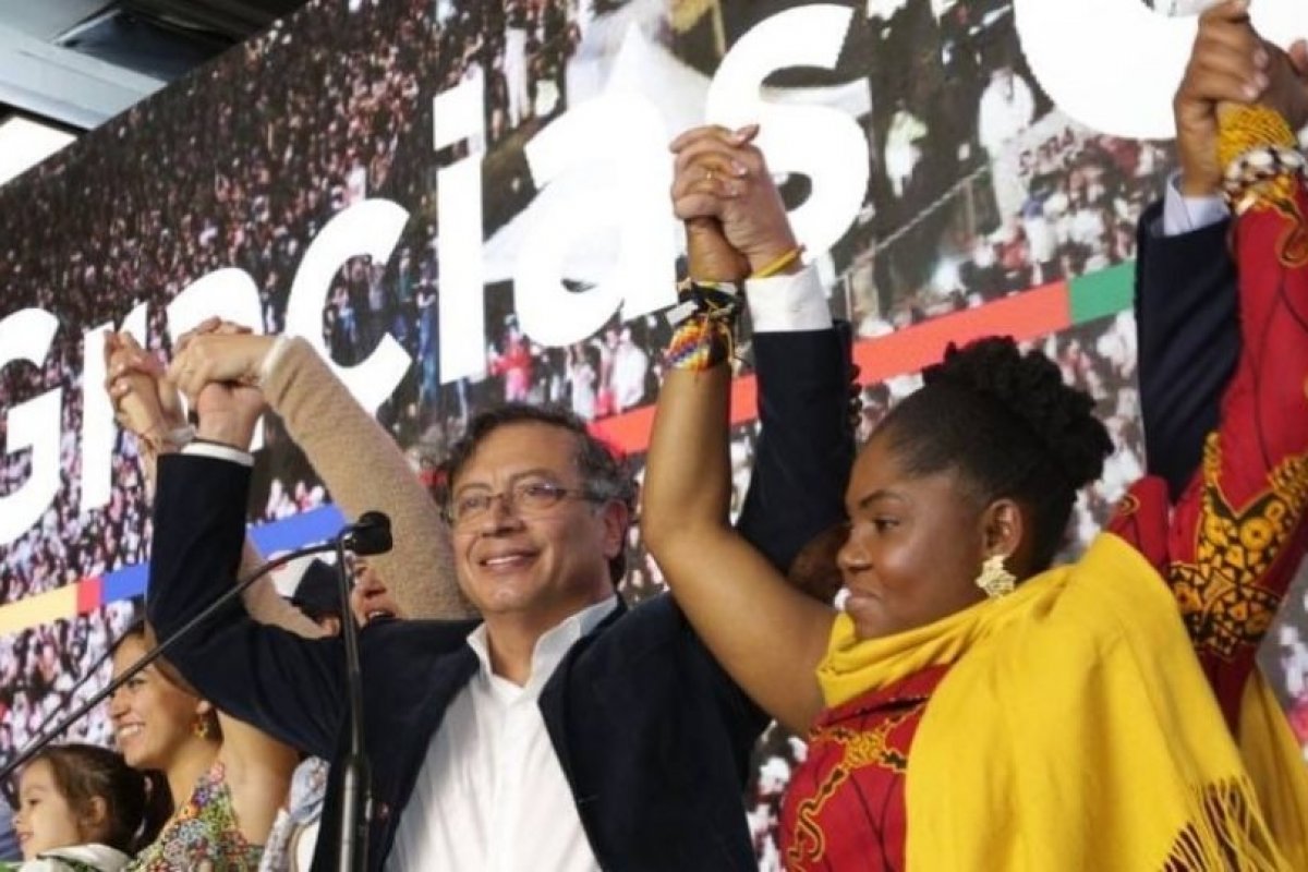 [Pré-candidatos à presidência do Brasil se manifestam sobre vitória de Gustavo Petro na Colômbia]
