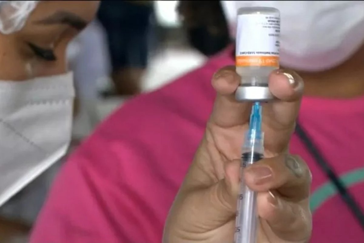 [Terminal Mussurunga terá vacinação contra Covid-19 e gripe nesta quarta-feira]