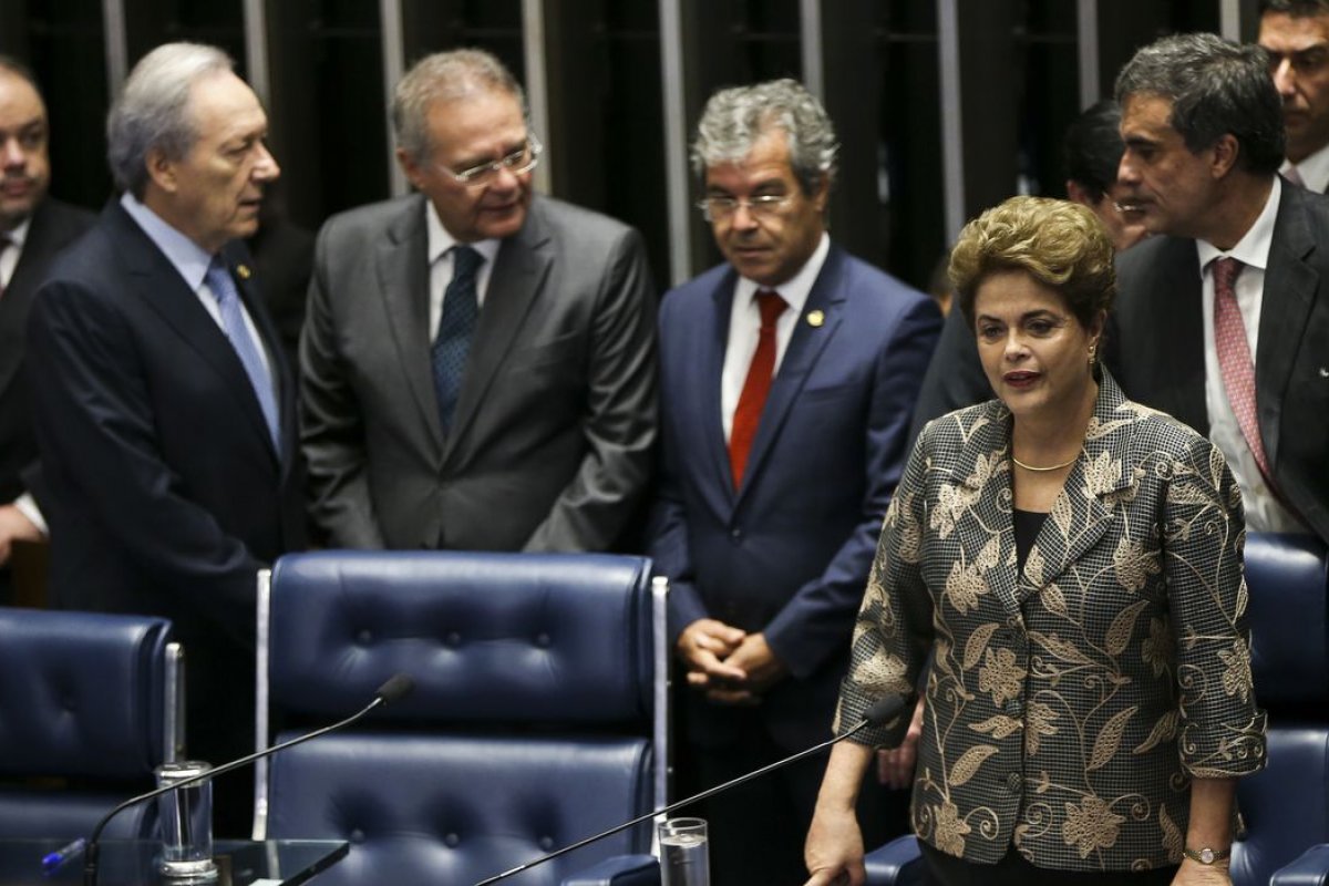 [6 anos do impeachment de Dilma: relembre como votaram os políticos baianos]