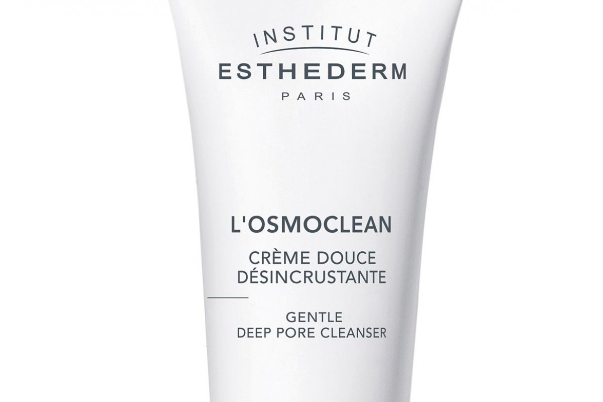 [Skincare antipoluição: Institut Esthederm apresenta produtos para proteger a pele contra danos e prevenir o envelhecimento! ]