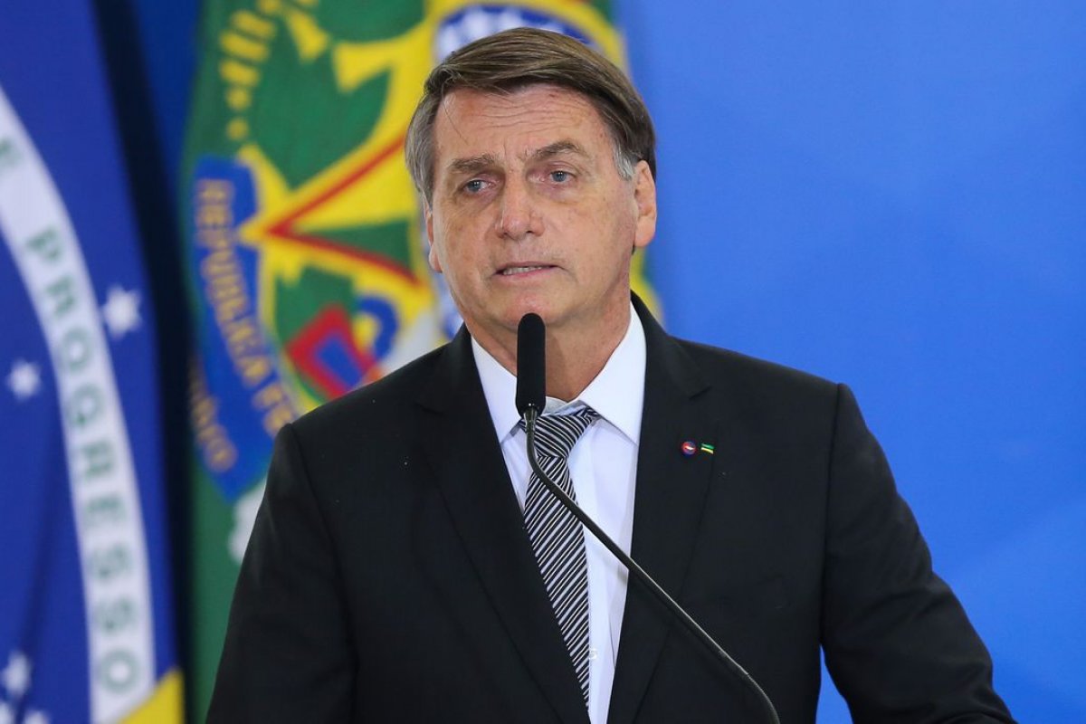 [Bolsonaro rebate acusações de violência: 